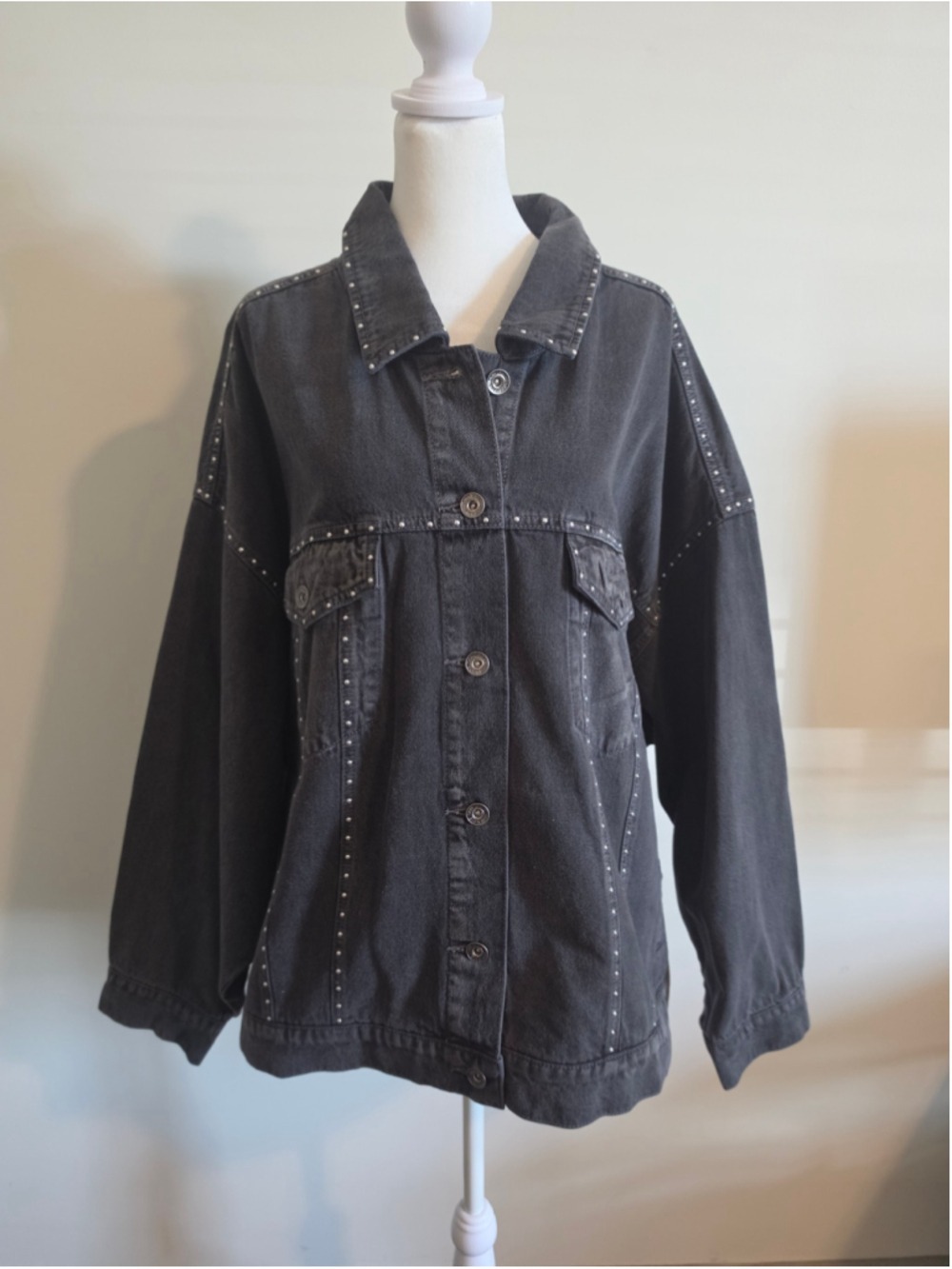 DKNY Women's Gray Studded Denim Jacket Size 3X